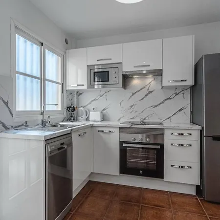 Διαμέρισμα Beautiful Duplex In
