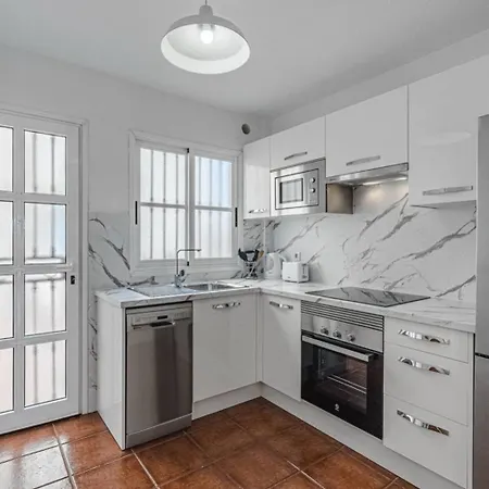 Διαμέρισμα Beautiful Duplex In