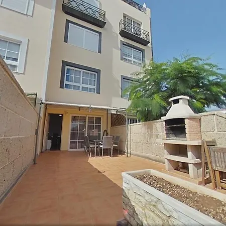 Διαμέρισμα Beautiful Duplex In