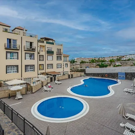 Beautiful Duplex In * Callao Salvaje